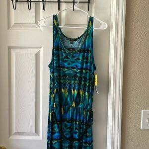 Cute dress with belt